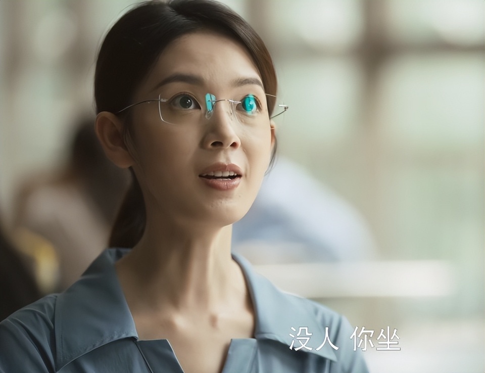 天顺平台登录：《玫瑰的故事》女星美貌前六排名：万茜第四，朱珠第三，第一凭啥