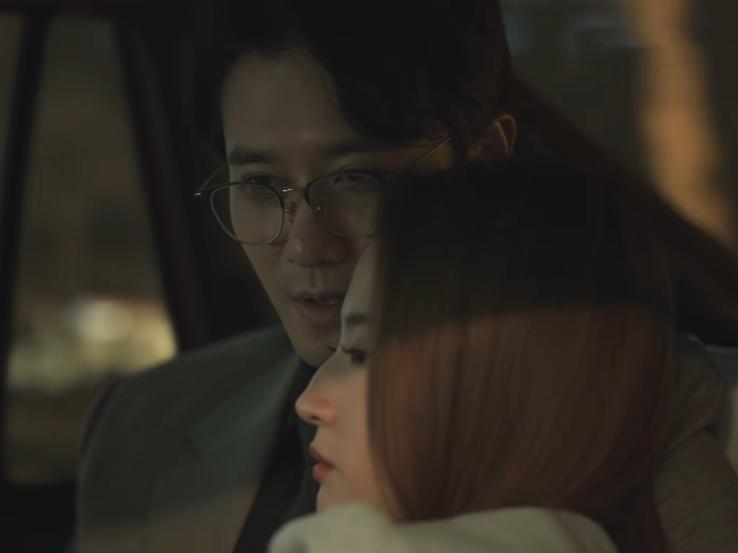 天顺平台登录：《玫瑰的故事》女星美貌前六排名：万茜第四，朱珠第三，第一凭啥